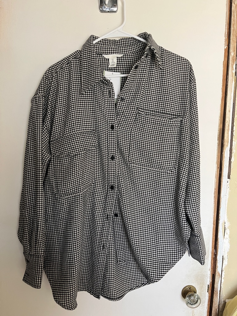 H&M Black And White Houndstooth Button-Down Shirt/Shacket